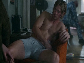CAUGHT STEALING NUDE SCENES 2